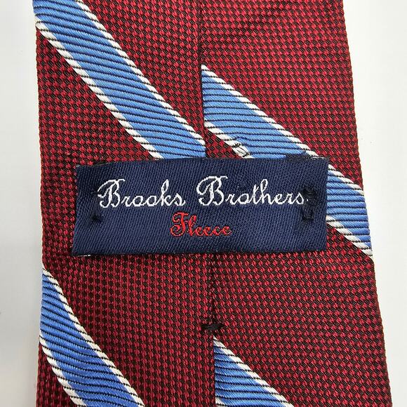 Brooks Brothers Fleece Red Blue Repp Stripe Silk Tie USA Necktie 50" - Picture 4 of 6
